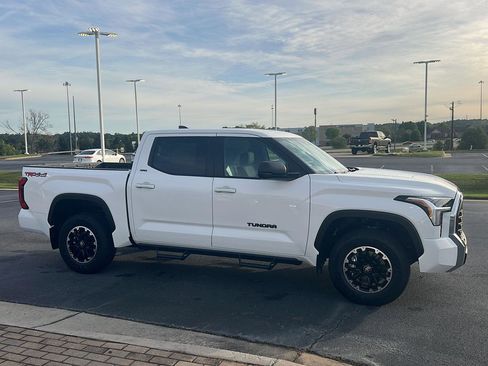 New 2026 Toyota Tundra SR5 image 7
