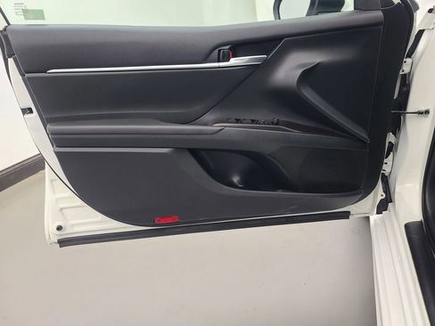 Used 2024 Toyota Camry SE image 22