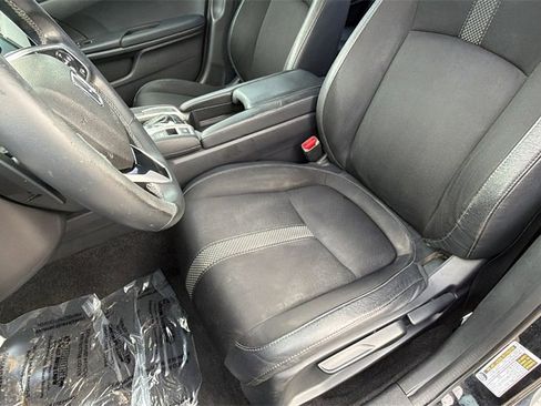 Used 2019 Honda Civic Sport image 15