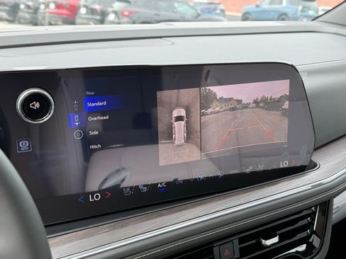 New 2026 Chevrolet Tahoe Premier AWD/4WD image 34