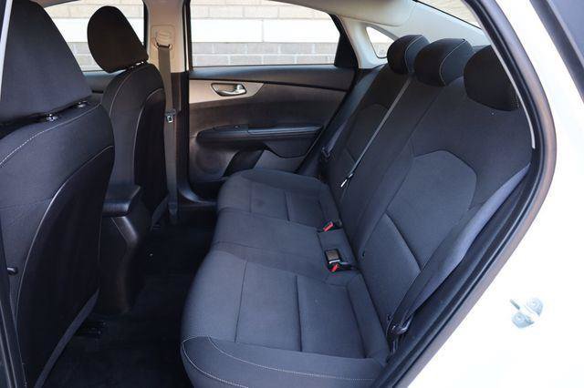 Used 2021 Kia Forte LXS FWD image 19