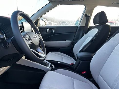 Certified 2026 Hyundai Venue SEL image 10