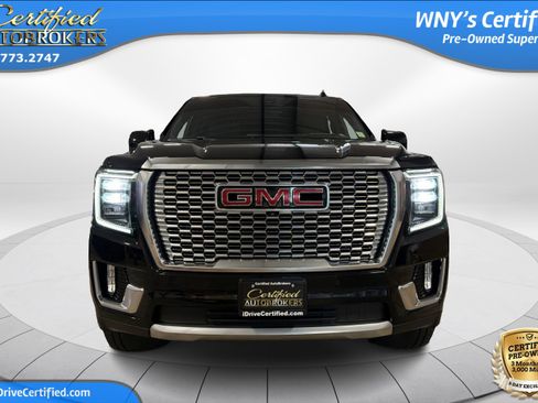 Used 2021 GMC Yukon Denali w/ Denali Premium Package AWD/4WD image 2