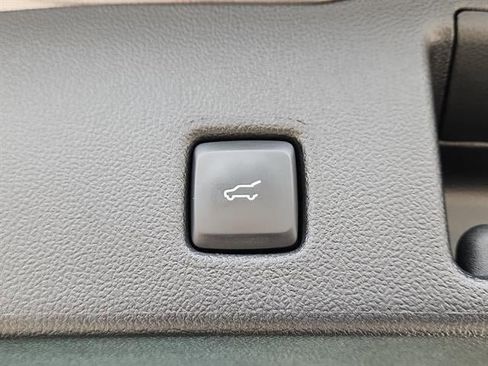 Used 2023 Ford Escape Active AWD/4WD image 25