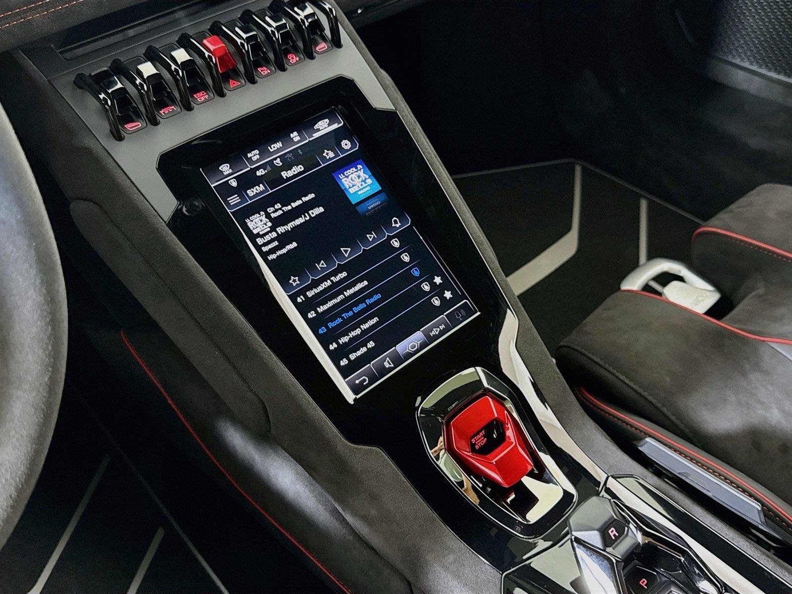 Used 2023 Lamborghini Huracan Sterrato AWD/4WD image 18