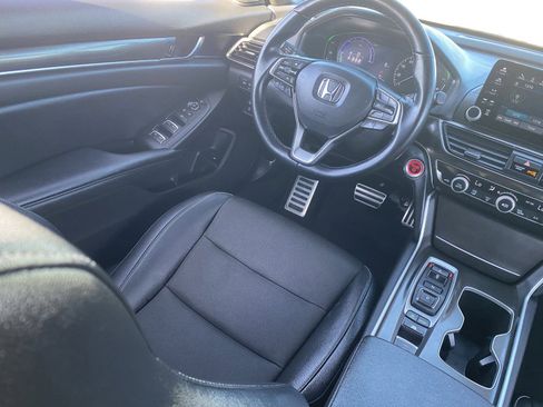 Used 2022 Honda Accord Sport image 15