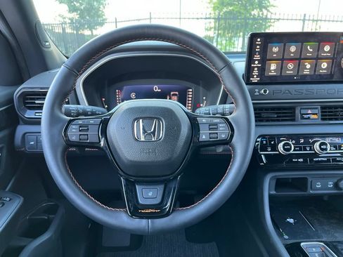 Certified 2026 Honda Passport TrailSport Elite image 17