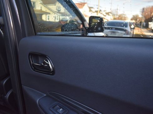 Used 2021 Dodge Durango GT image 28