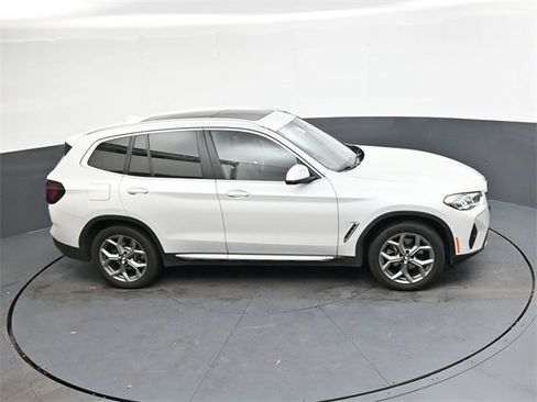 Used 2024 BMW X3 xDrive30i image 17
