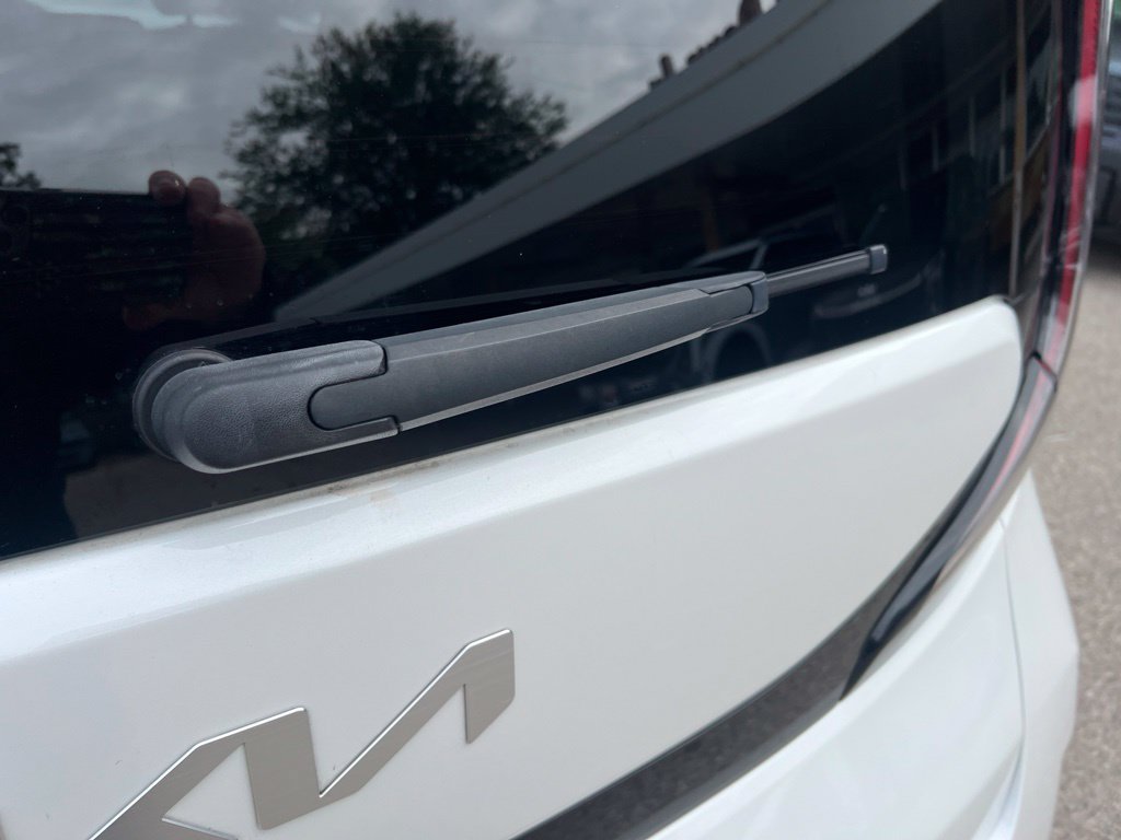 Certified 2023 Kia Soul S FWD image 33