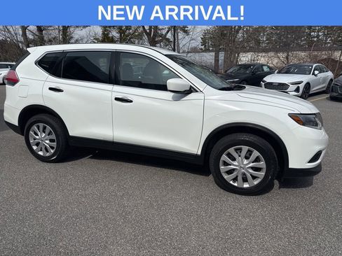 Used 2016 Nissan Rogue S image 5