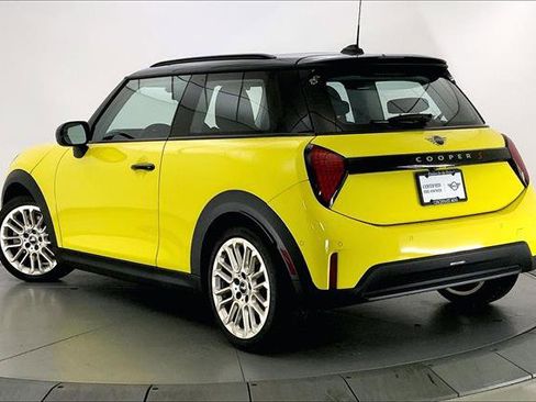 Certified 2025 MINI Cooper S image 10