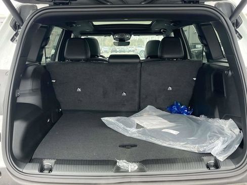 New 2026 Jeep Cherokee Laredo image 21