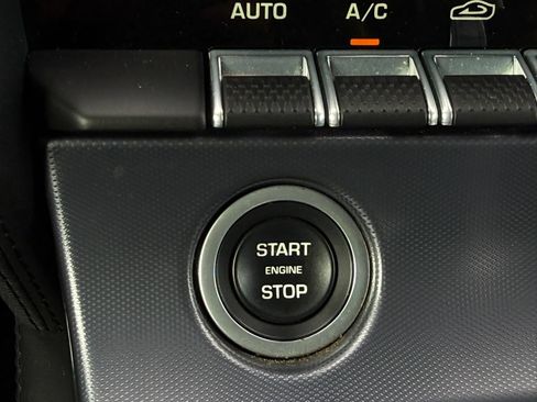 Used 2020 Jaguar F-TYPE Convertible RWD image 41