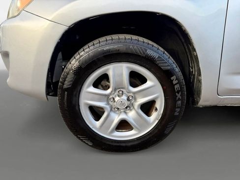 Used 2011 Toyota RAV4 w/ Base L4 Extra Value Pkg image 21