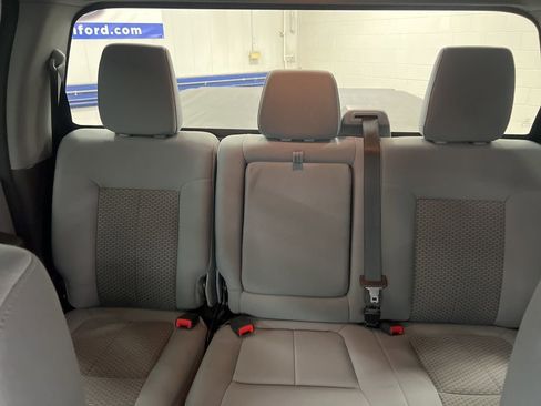 Used 2013 Ford F250 XLT w/ XLT Interior Pkg image 12