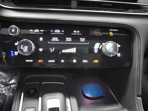 Used 2027 INFINITI QX65 Sport w/ Premium Package AWD/4WD image 22