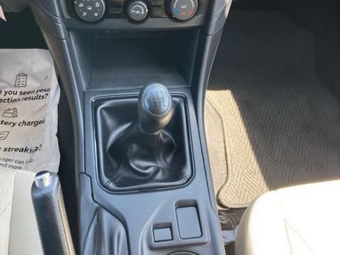 Used 2022 Subaru Impreza 2.0i AWD/4WD image 35