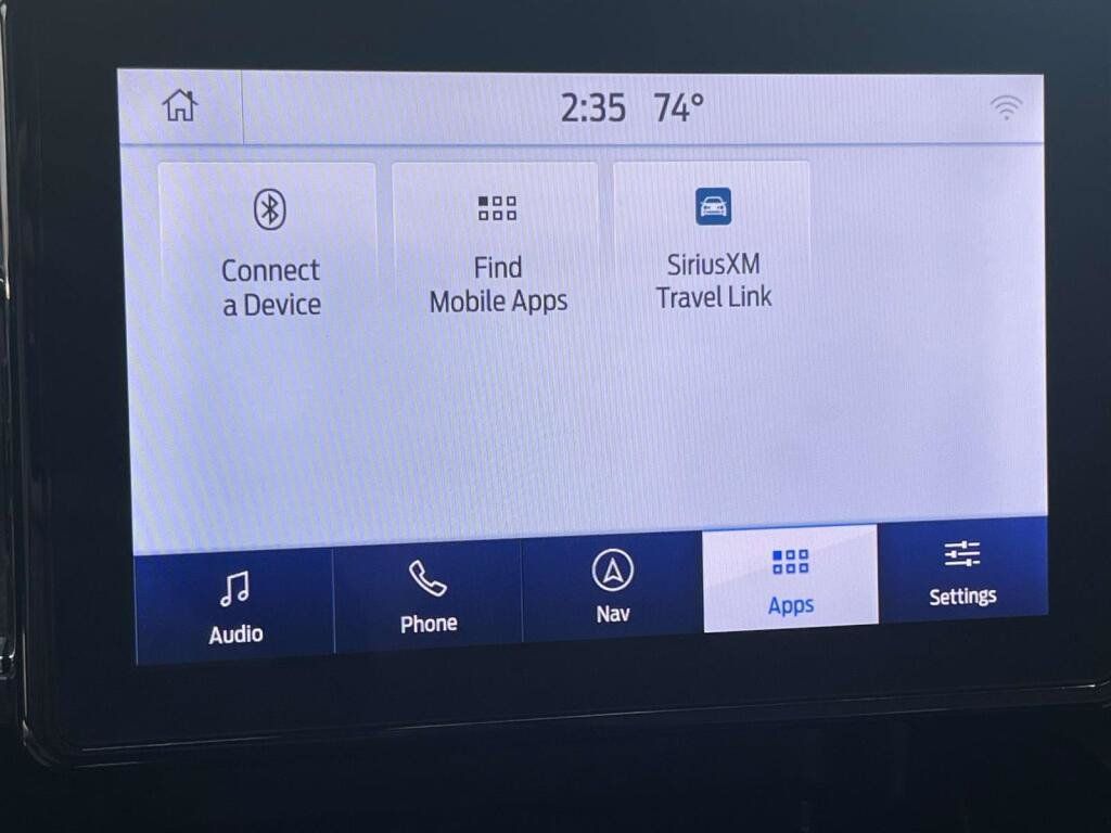 Used 2020 Ford Explorer XLT w/ Equipment Group 202A AWD/4WD image 25