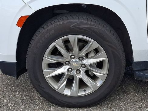 Used 2023 Chevrolet Suburban Premier RWD image 26