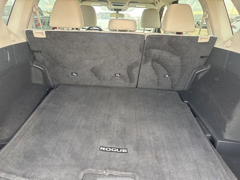 Certified 2023 Nissan Rogue SV image 18