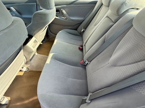 Used 2011 Toyota Camry LE w/ LE Extra-Value Pkg image 26