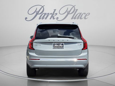 Used 2026 Volvo XC90 B6 Ultra w/ Protection Package AWD/4WD image 4