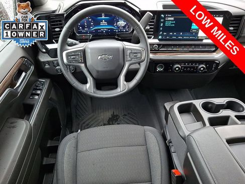 Used 2024 Chevrolet Silverado 1500 RST AWD/4WD image 11