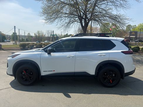 New 2026 Nissan Rogue SV image 4