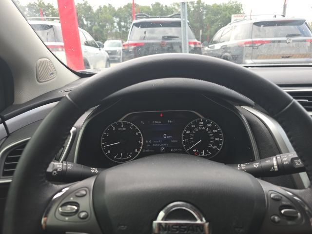 Used 2019 Nissan Murano SV w/ Premium Package FWD image 14