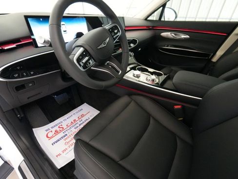 Used 2026 Genesis GV70 2.5T image 24