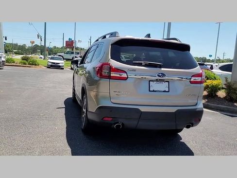 Used 2020 Subaru Ascent Premium w/ Convenience Package image 40