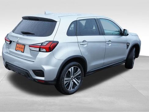 Used 2021 Mitsubishi Outlander Sport ES image 5