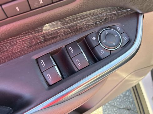 Certified 2023 Cadillac XT4 Premium Luxury w/ Cold Weather Package FWD image 23