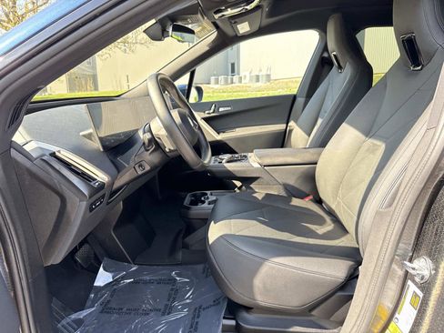 Certified 2022 BMW iX xDrive50 w/ Premium Package AWD/4WD image 14