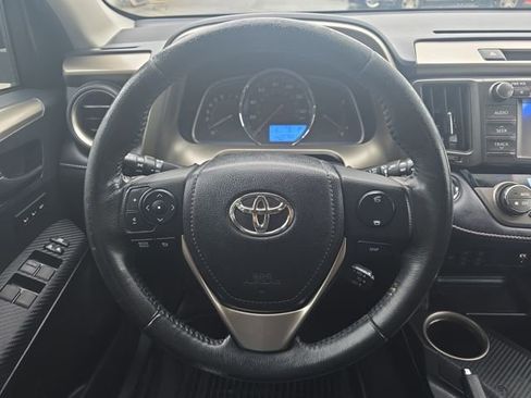 Used 2013 Toyota RAV4 Limited image 20