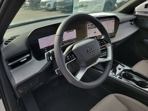 New 2026 Audi Q3 quattro 2.0T AWD/4WD image 7