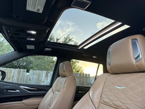 Used 2024 Cadillac Escalade Sport w/ LPO, ONYX Package AWD/4WD image 31