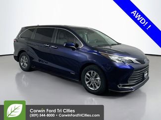 Used 2021 Toyota Sienna XLE 360° Tour