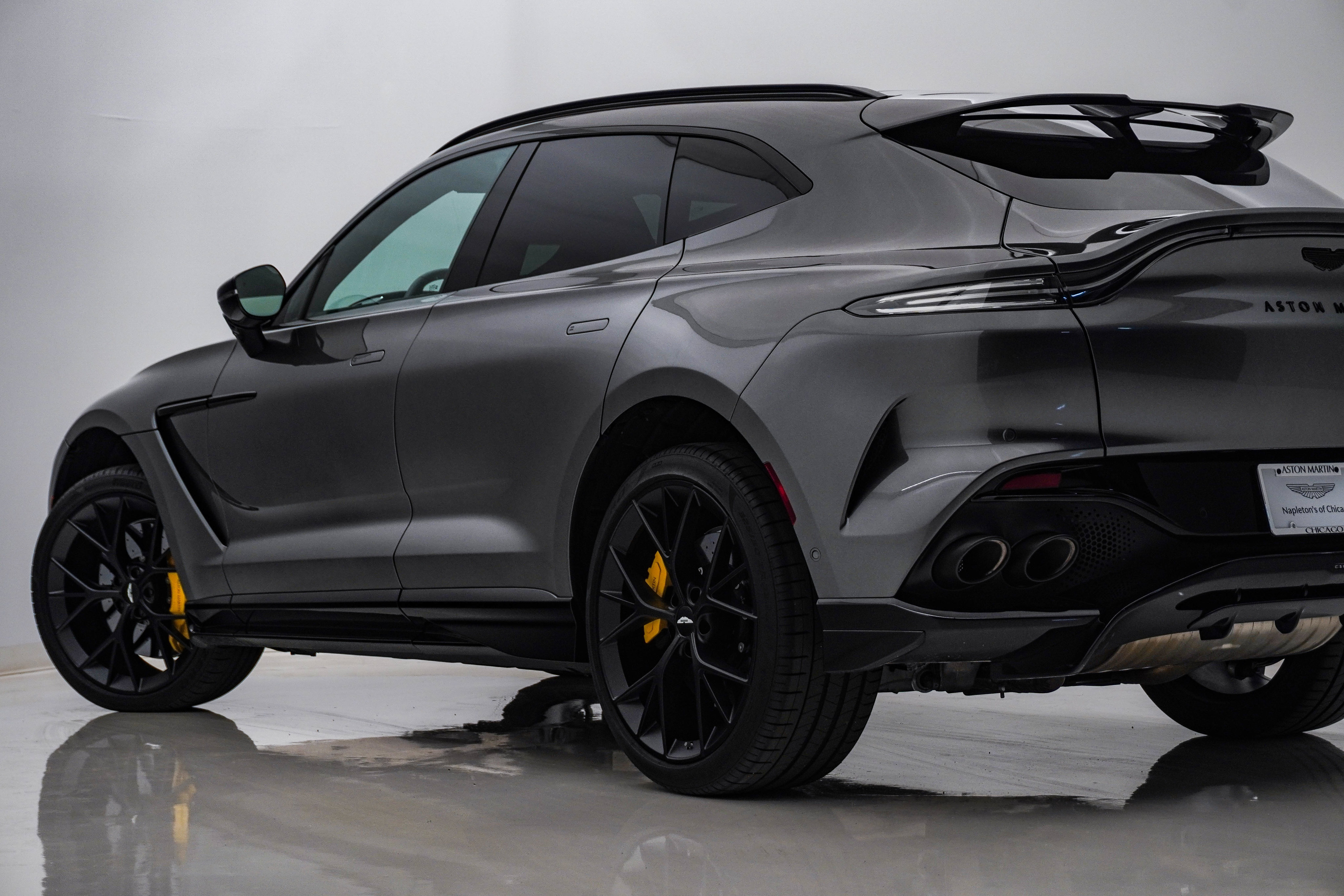 Used 2026 Aston Martin DBX 707 AWD/4WD image 9