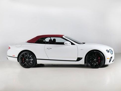 Used 2022 Bentley Continental GT Speed image 9