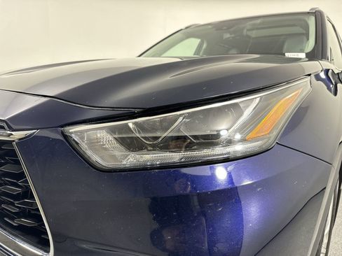 Used 2023 Toyota Highlander Platinum image 30