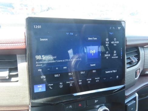 Used 2024 Ford Expedition Limited AWD/4WD image 32