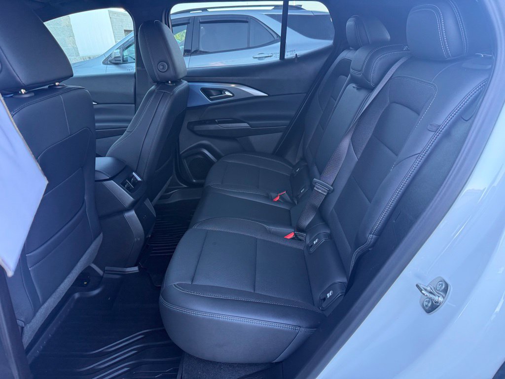 Used 2024 Chevrolet Equinox EV LT AWD/4WD image 15