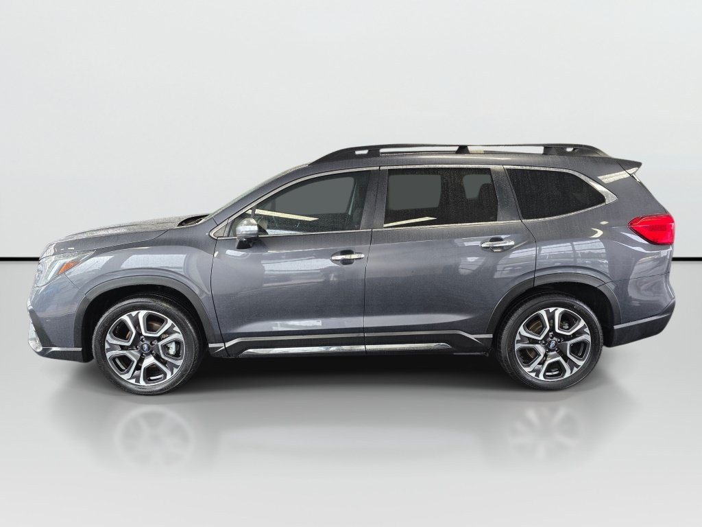 Used 2023 Subaru Ascent Touring AWD/4WD image 6