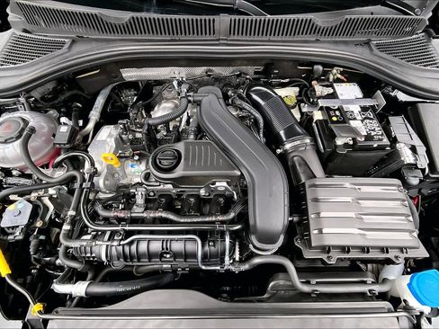 Used 2025 Volkswagen Jetta Sport image 30