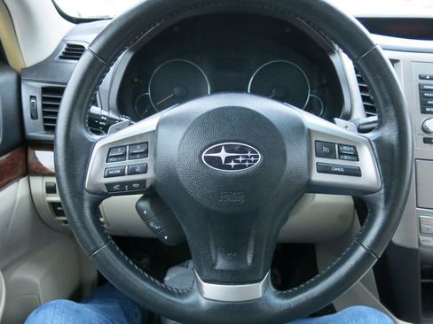 Used 2014 Subaru Legacy 2.5i Limited image 25