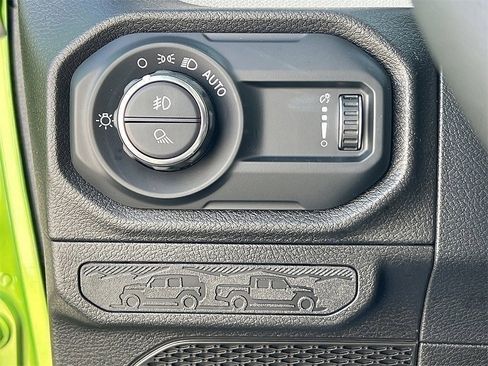 New 2025 Jeep Gladiator Willys image 15