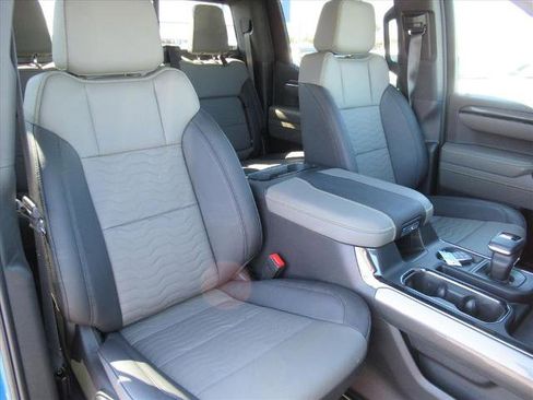 Used 2024 Chevrolet Silverado 1500 ZR2 w/ Technology Package image 11