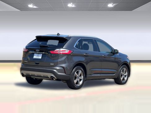 Used 2019 Ford Edge SEL w/ Equipment Group 201A FWD image 8